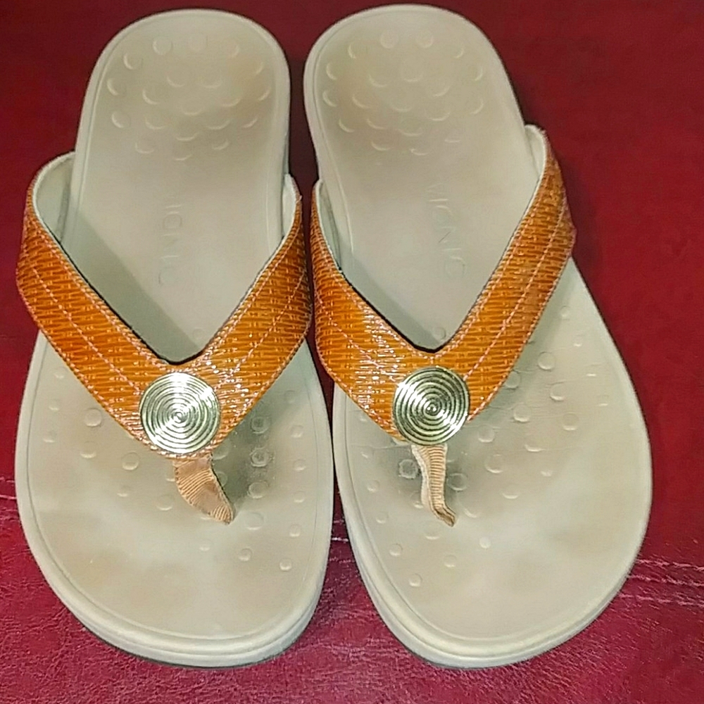 Flip flops
